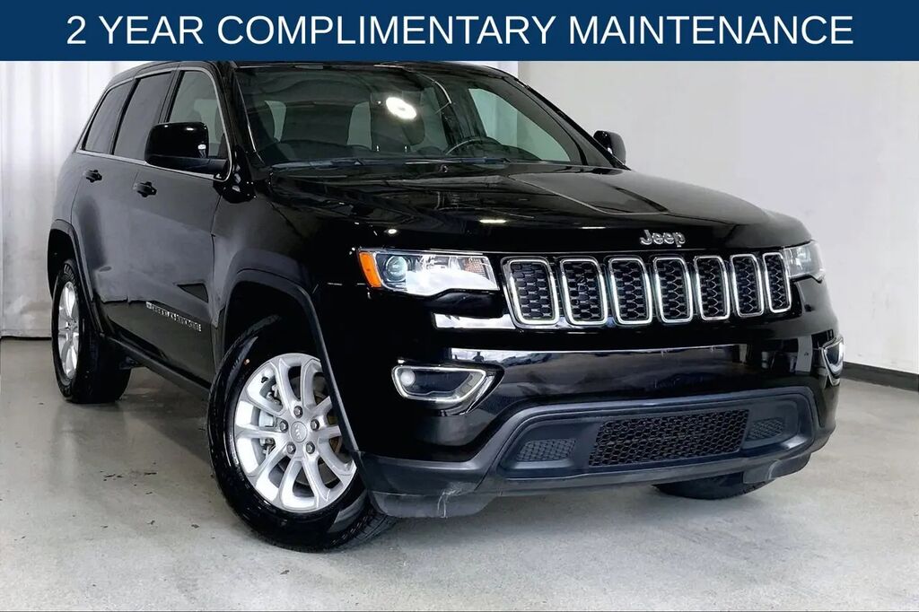 2022 Jeep Grand Cherokee WK Laredo E — photo 1 of 13