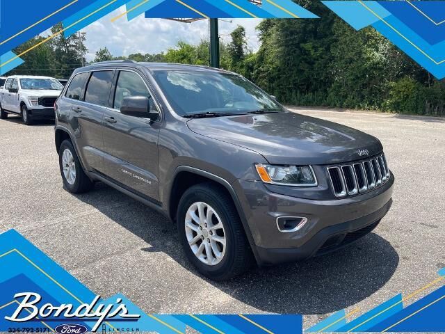 2015 Jeep Grand Cherokee Laredo — photo 1 of 13