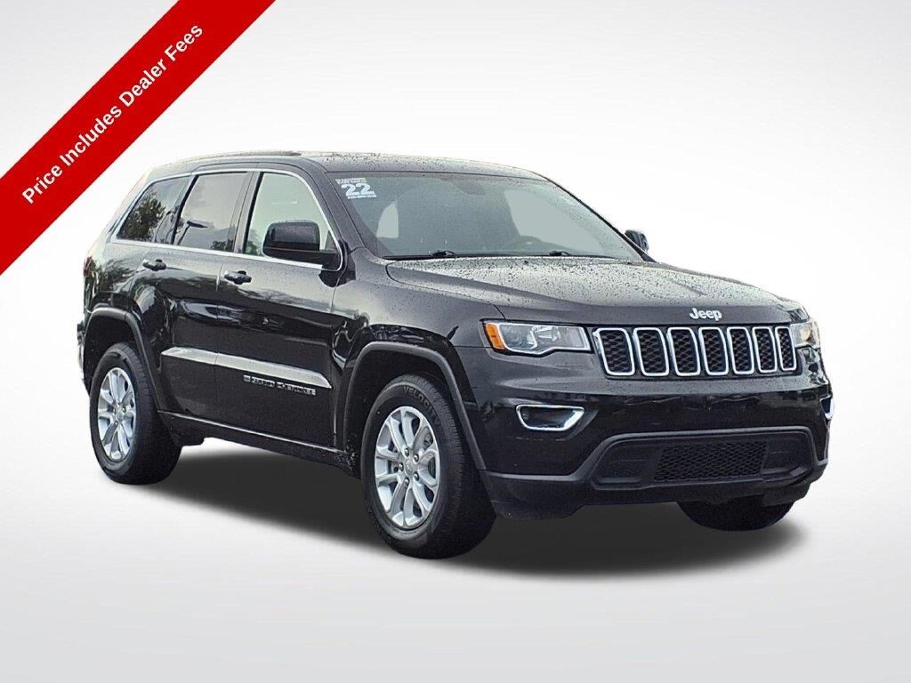 2022 Jeep Grand Cherokee WK Laredo E — photo 1 of 13