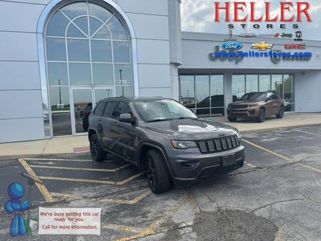 2021 Jeep Grand Cherokee Laredo E — photo 1 of 16