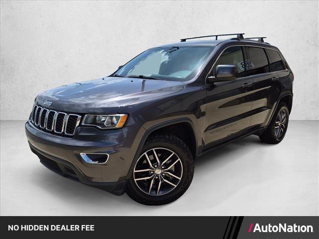 2017 Jeep Grand Cherokee Laredo — photo 1 of 13