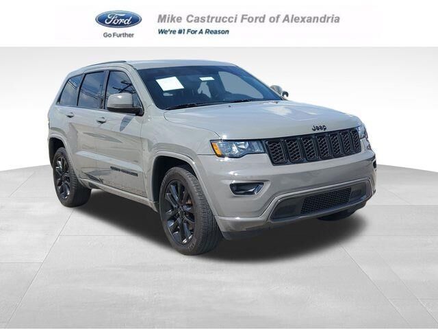 2020 Jeep Grand Cherokee Laredo