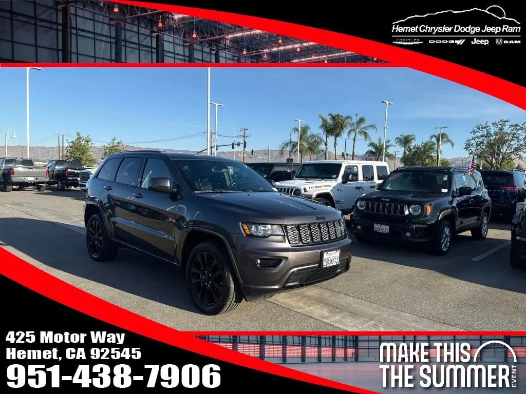 2021 Jeep Grand Cherokee Laredo E — photo 1 of 13