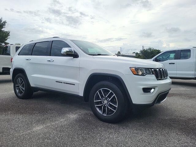 2017 Jeep Grand Cherokee Limited — photo 1 of 4