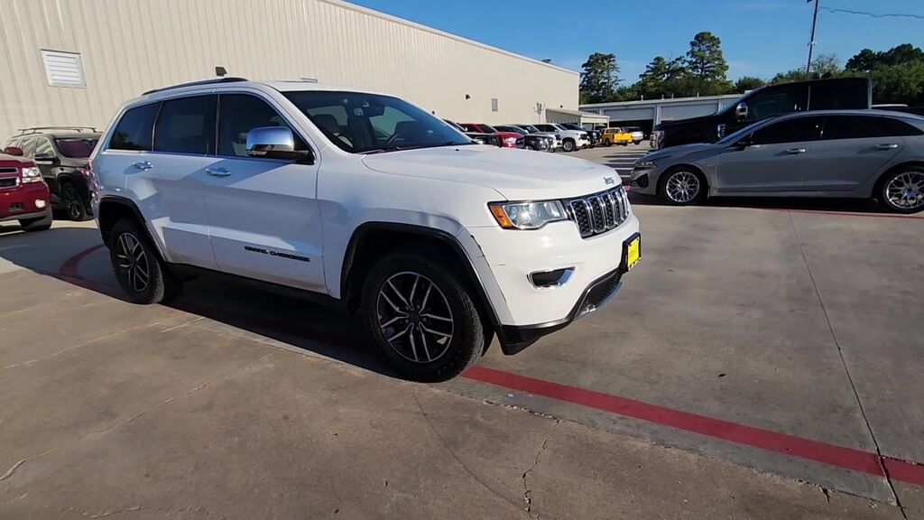 2019 Jeep Grand Cherokee Limited 4x2 — photo 1 of 7