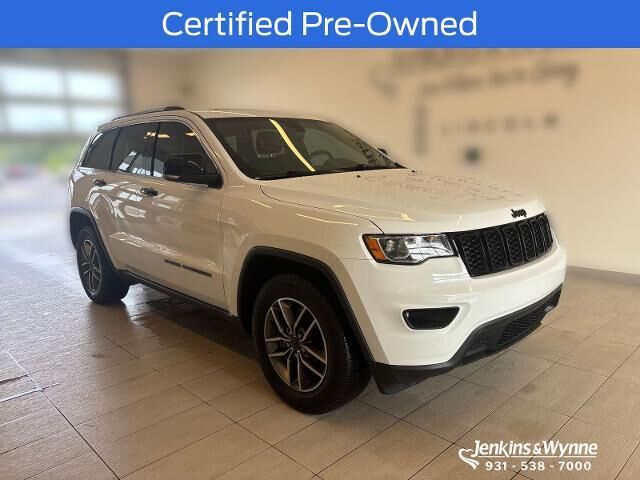 2021 Jeep Grand Cherokee Limited — photo 1 of 26