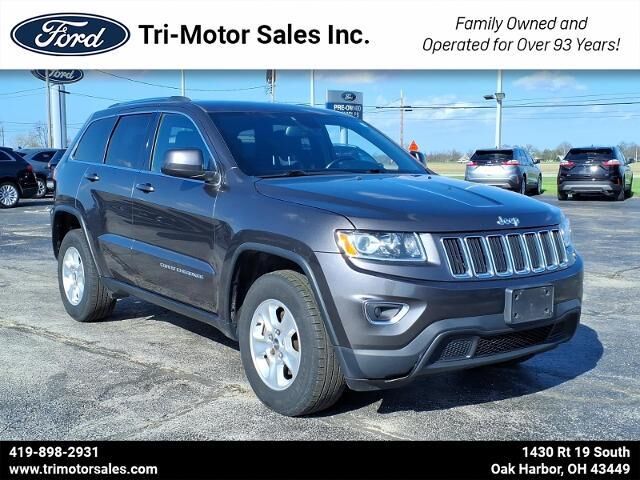 2015 Jeep Grand Cherokee Laredo — photo 1 of 13