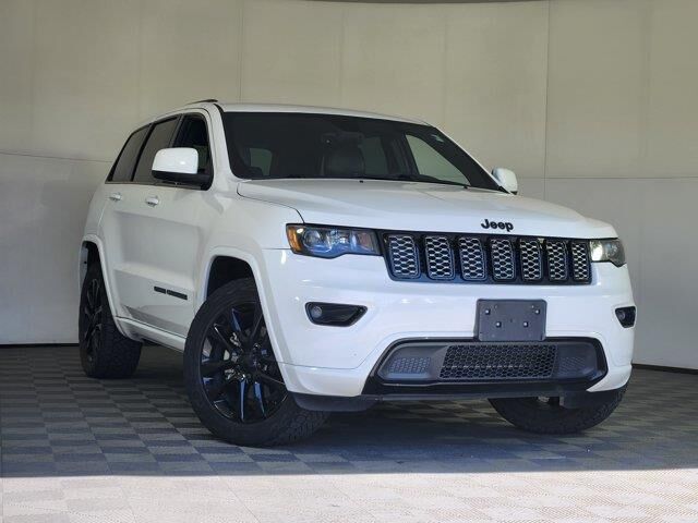 2017 Jeep Grand Cherokee Laredo