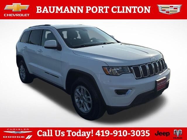 2018 Jeep Grand Cherokee Laredo — photo 1 of 13