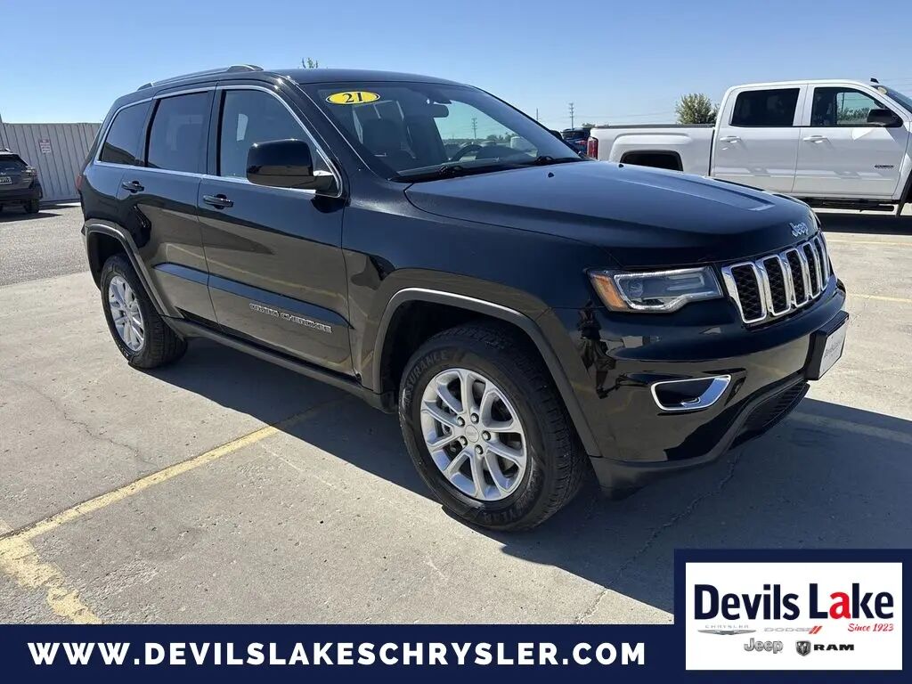 2021 Jeep Grand Cherokee Laredo E — photo 1 of 18