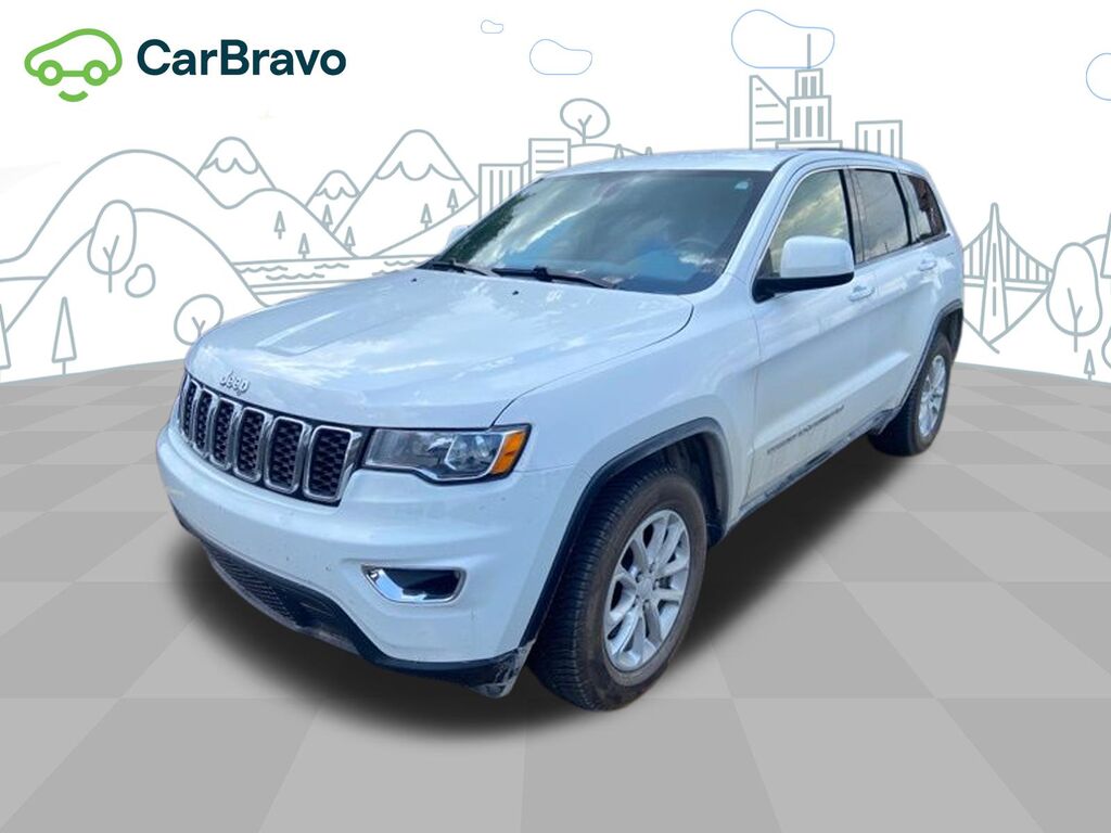 2022 Jeep Grand Cherokee WK Laredo E 4x4 — photo 1 of 6