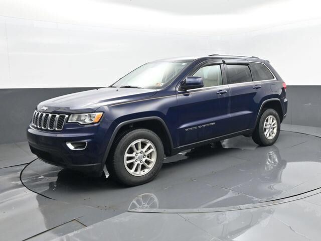 2018 Jeep Grand Cherokee Laredo — photo 1 of 26