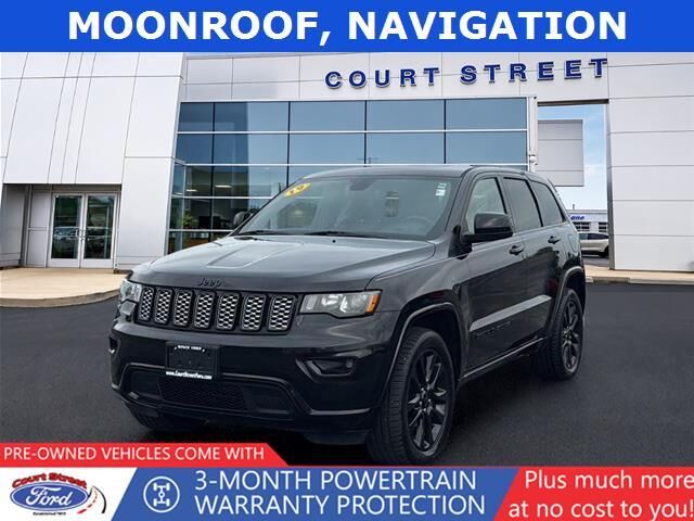 2019 Jeep Grand Cherokee Laredo