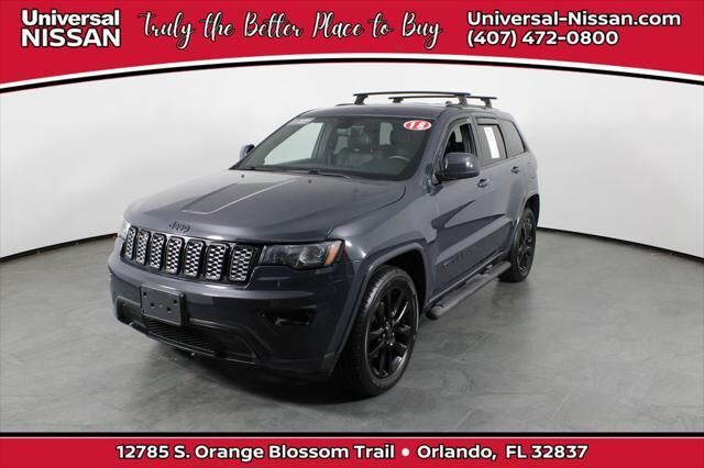 2018 Jeep Grand Cherokee Altitude — photo 1 of 13