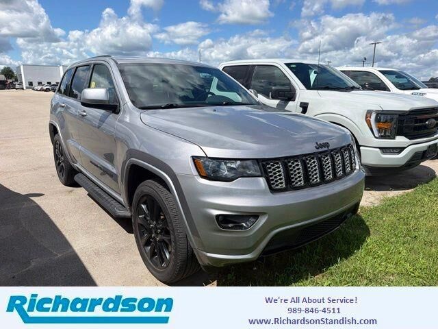 2021 Jeep Grand Cherokee Laredo E — photo 1 of 26