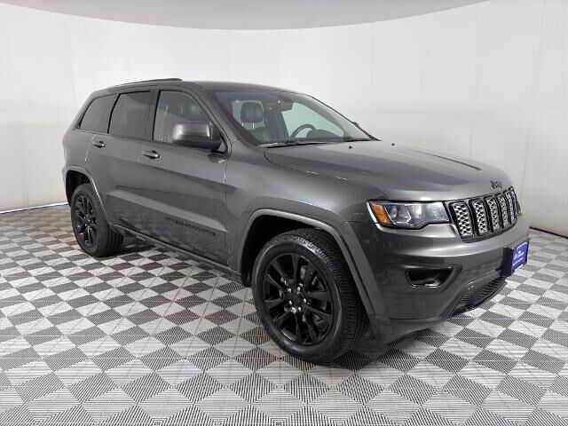2018 Jeep Grand Cherokee Laredo