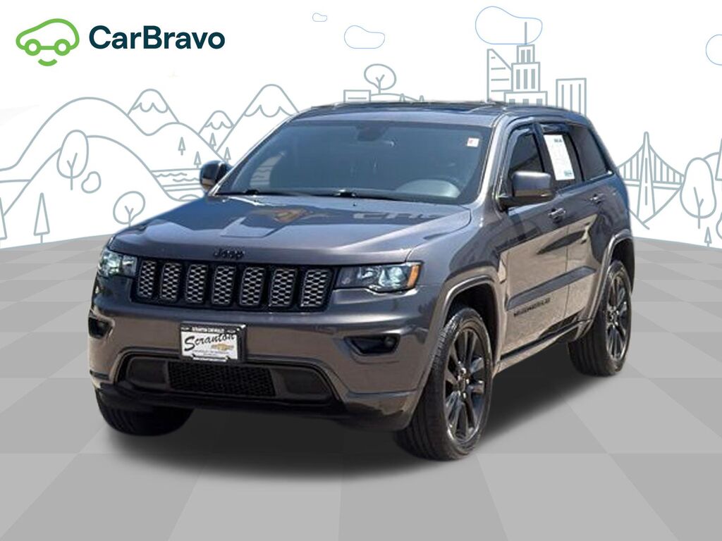 2021 Jeep Grand Cherokee Laredo X 4x4 — photo 1 of 6