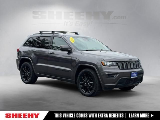 2020 Jeep Grand Cherokee Laredo