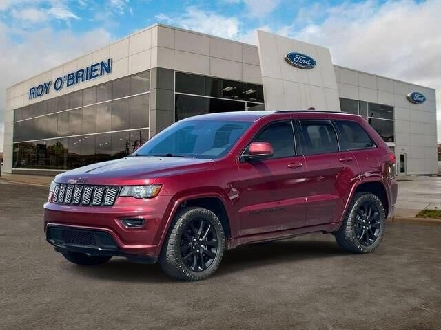 2020 Jeep Grand Cherokee Laredo — photo 1 of 13