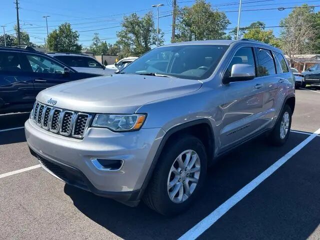 2021 Jeep Grand Cherokee Laredo E — photo 1 of 13