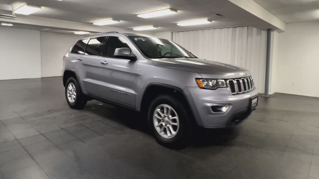 2019 Jeep Grand Cherokee Laredo E 4x4 — photo 1 of 7