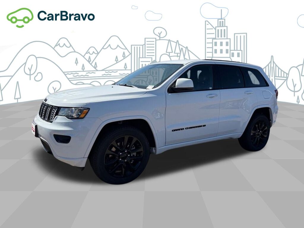2022 Jeep Grand Cherokee WK Laredo X — photo 1 of 6