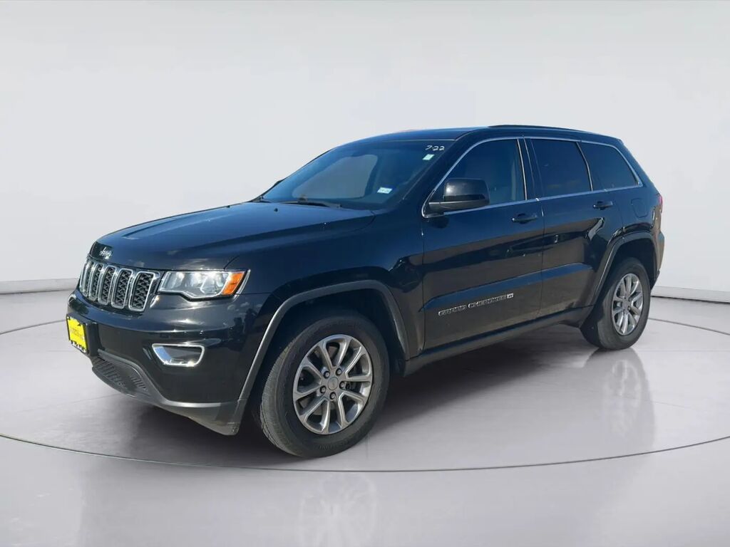2022 Jeep Grand Cherokee WK Laredo E — photo 1 of 16