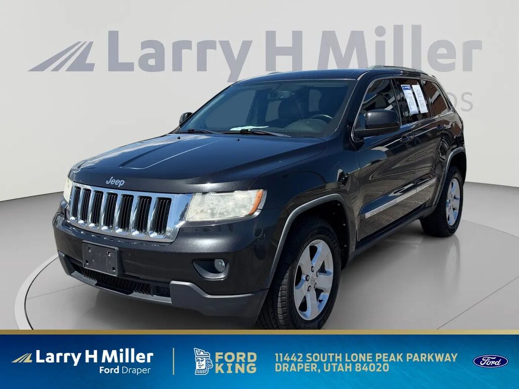 2012 Jeep Grand Cherokee Altitude — photo 1 of 52