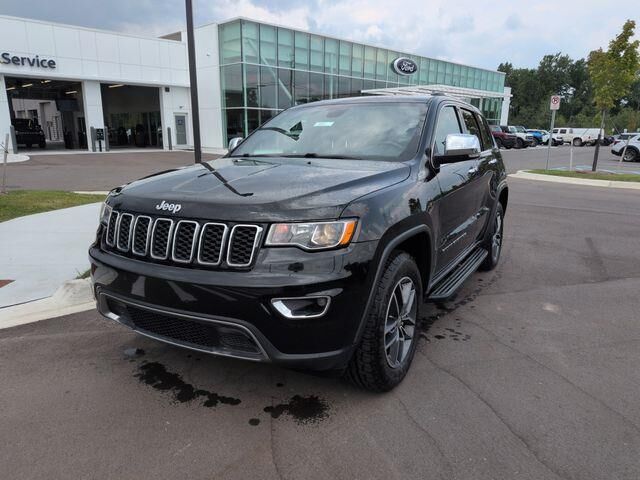 2018 Jeep Grand Cherokee Limited — photo 1 of 39
