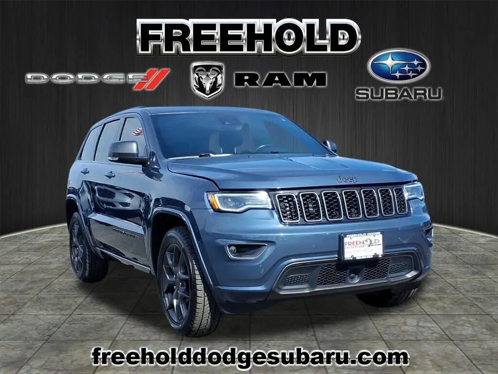 2021 Jeep Grand Cherokee Limited — photo 1 of 13