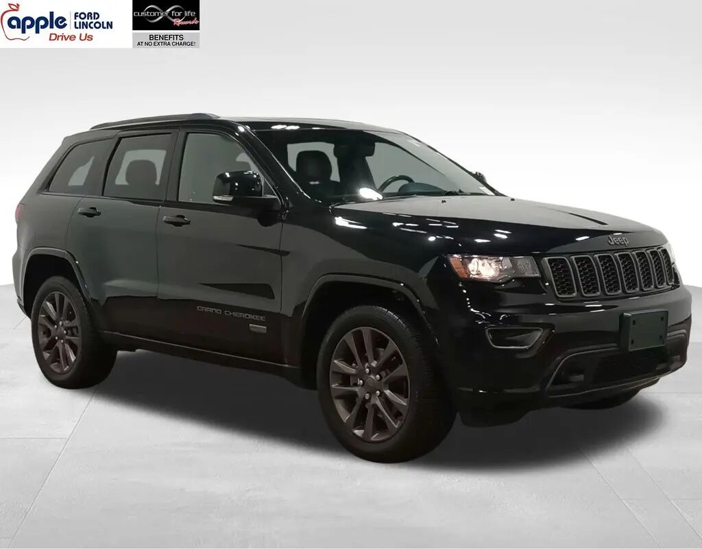 2016 Jeep Grand Cherokee Limited — photo 1 of 13