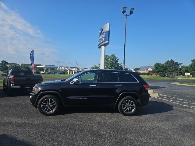 2019 Jeep Grand Cherokee Limited — photo 1 of 3