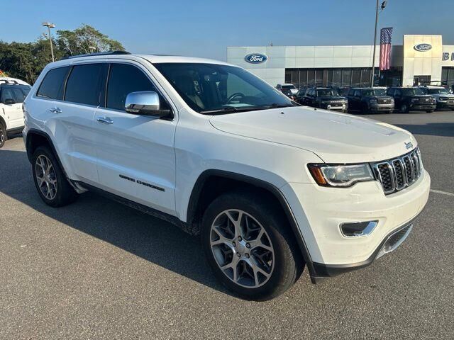 2021 Jeep Grand Cherokee Limited — photo 1 of 11