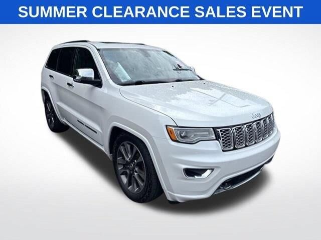 2017 Jeep Grand Cherokee Overland — photo 1 of 4