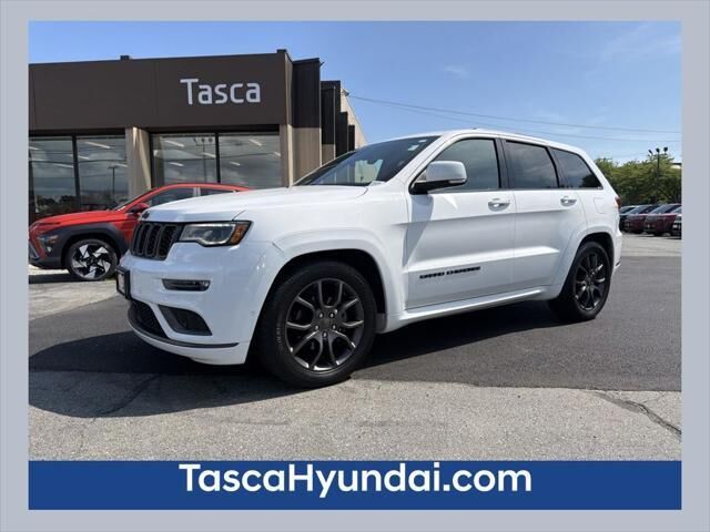 2020 Jeep Grand Cherokee High Altitude — photo 1 of 13