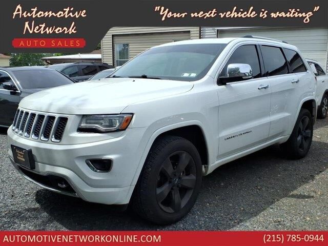 2014 Jeep Grand Cherokee Overland — photo 1 of 15