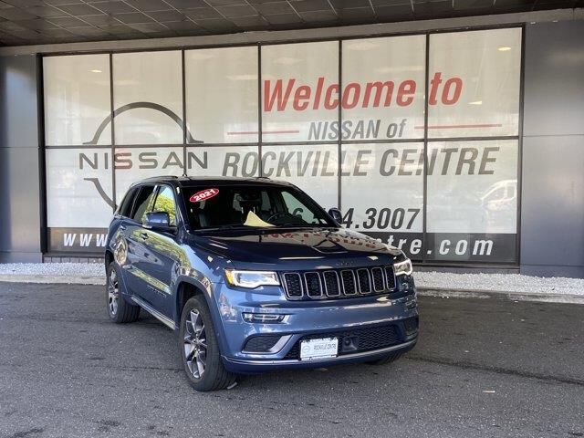 2021 Jeep Grand Cherokee Overland — photo 1 of 13