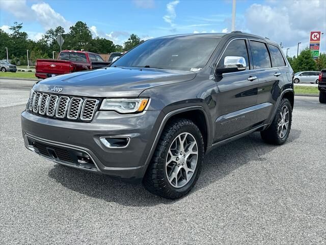 2019 Jeep Grand Cherokee Overland — photo 1 of 13