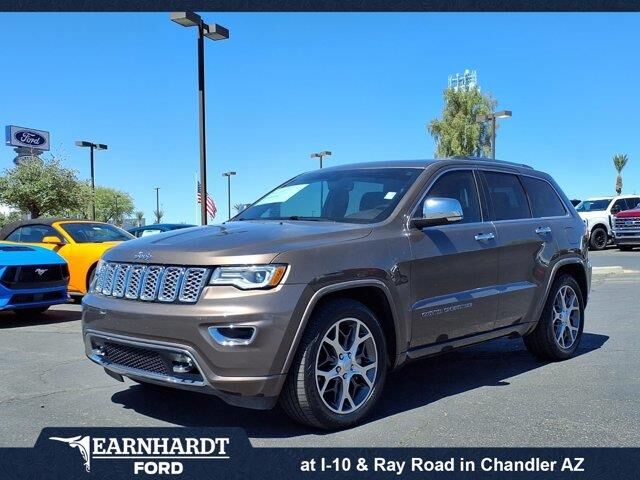 2019 Jeep Grand Cherokee Overland — photo 1 of 13