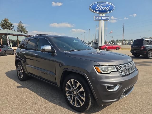 2017 Jeep Grand Cherokee Overland — photo 1 of 13