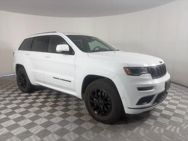 2019 Jeep Grand Cherokee Overland — photo 1 of 26