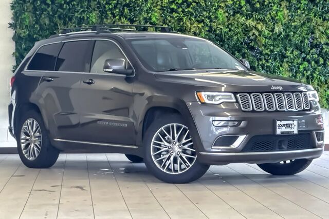 2018 Jeep Grand Cherokee Summit
