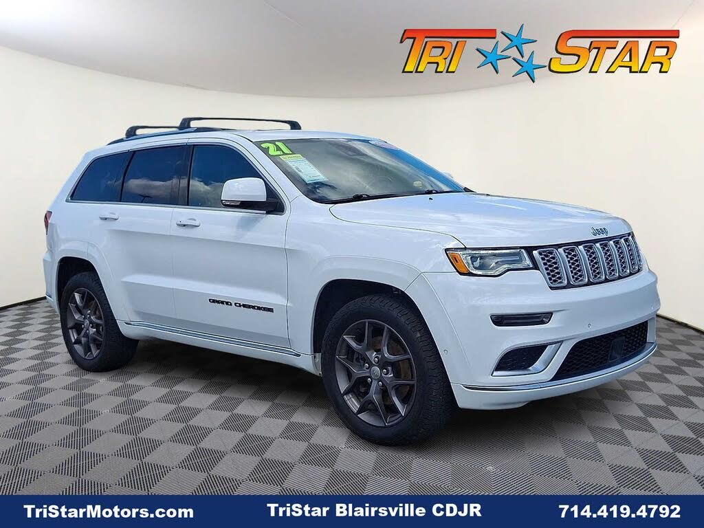 2021 Jeep Grand Cherokee Summit — photo 1 of 2
