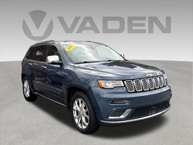 2019 Jeep Grand Cherokee Summit — photo 1 of 13