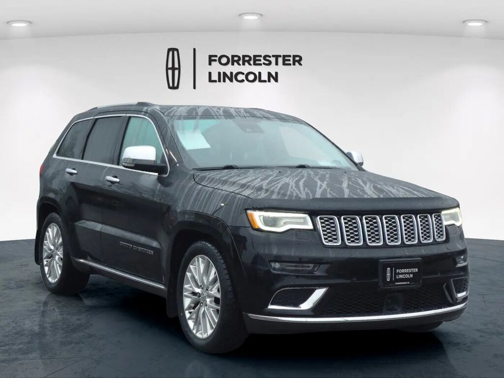 2017 Jeep Grand Cherokee Summit — photo 1 of 16