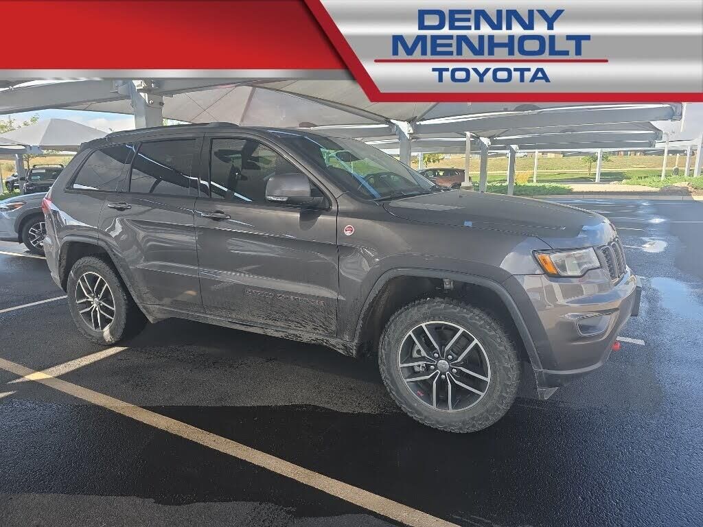 2018 Jeep Grand Cherokee Trailhawk — photo 1 of 14