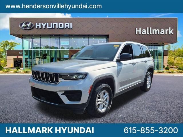 2023 Jeep Grand Cherokee Laredo