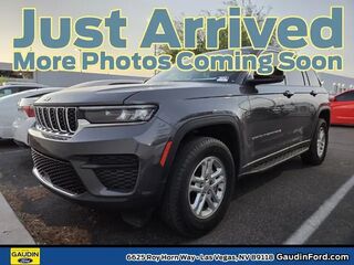 2022 Jeep Grand Cherokee Laredo