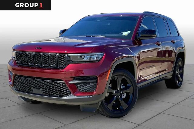 2023 Jeep Grand Cherokee Laredo
