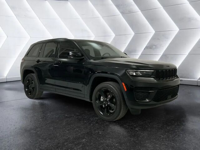 2023 Jeep Grand Cherokee Laredo